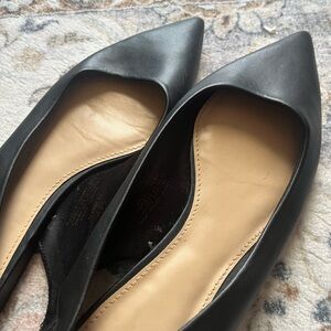 Elegant Black Women's Flats